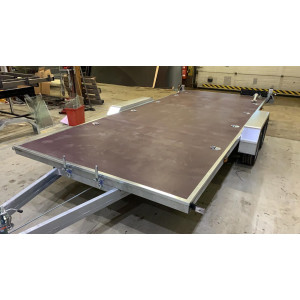 Autotraileri 2700kg 5000 x 2100mm lavalla SILVER TRAIL